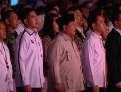 Kader PSI Nyanyikan Yel-yel ‘2 Periode’ Saat Prabowo Tiba di Kongres