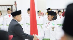 Wali Kota Munafri Kukuhkan Paskibraka 2025, Tekankan Semangat dan Mental Tangguh