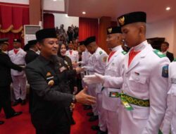 Gubernur Andi Sudirman Sulaiman Kukuhkan 73 Anggota Paskibraka Tingkat Provinsi Sulsel