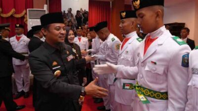 Gubernur Andi Sudirman Sulaiman Kukuhkan 73 Anggota Paskibraka Tingkat Provinsi Sulsel