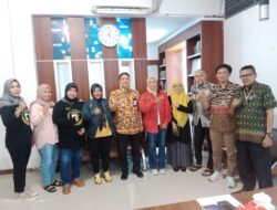 Pengurus DPP Srikandi APPI Makassar Silaturahmi ke Dinas Sosial, Bahas Pelantikan dan Penguatan Sinergi