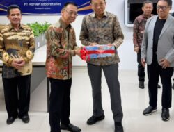 Disaksikan Notaris, UHW Perbanas dan PT Harsen Laboratories Resmikan Kerja Sama Pembukaan Fakultas Kedokteran