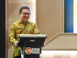 Sekda Jufri Rahman Dorong Menabung Jadi Budaya di Kalangan Pelajar Sulsel