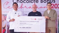 Bupati Bantaeng Serahkan Farmer Cash Premium Rp609 Juta untuk Petani Kakao